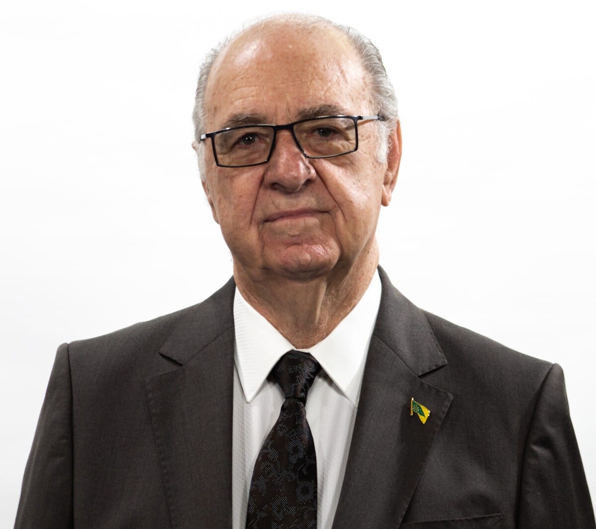 Supersalários: R$22,8 bilhões pagos acima do teto em 2025
