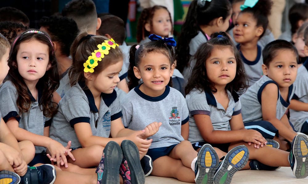 Secretaria de Educação divulga quadro com 633 vagas para CEIs conveniados