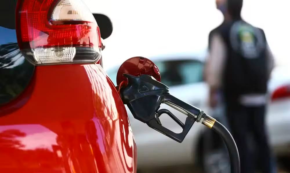 Confaz aprova reajuste do ICMS sobre gasolina, diesel e gás de cozinha