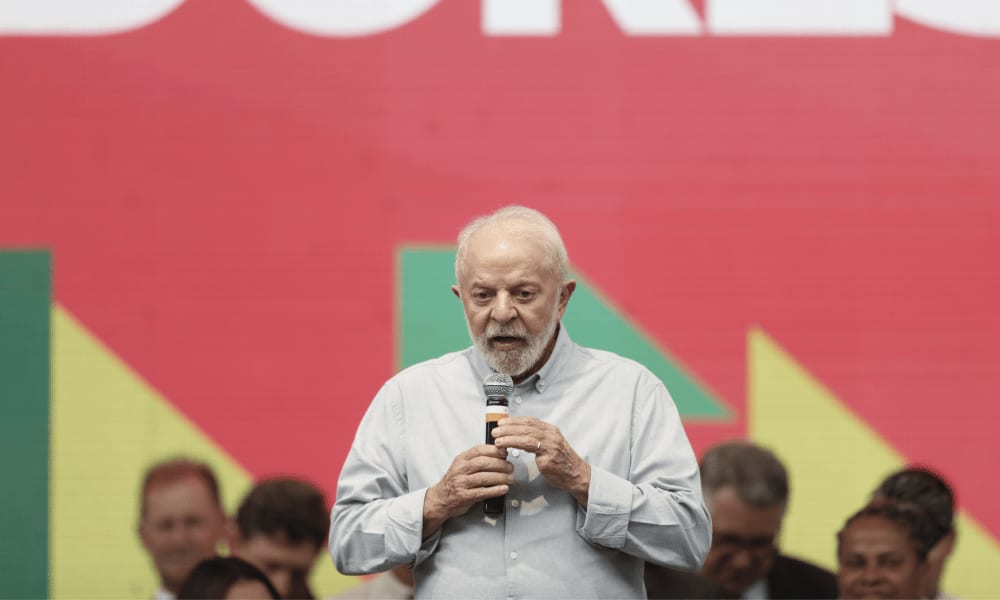 Imprensa internacional vê fim da escala 6×1 como vitória política de Lula