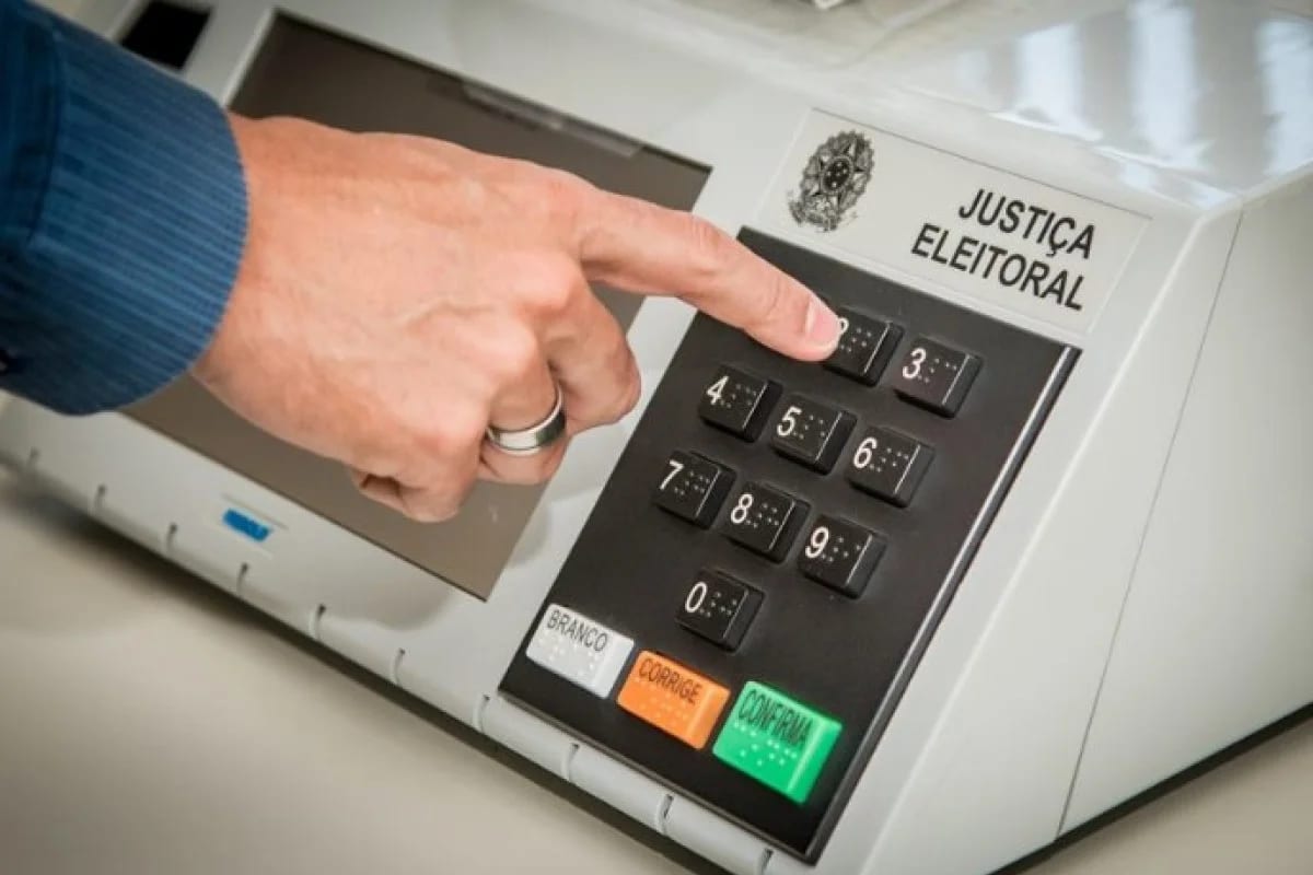 Agenda dos 10 candidatos ao GDF nesta segunda (17/8)