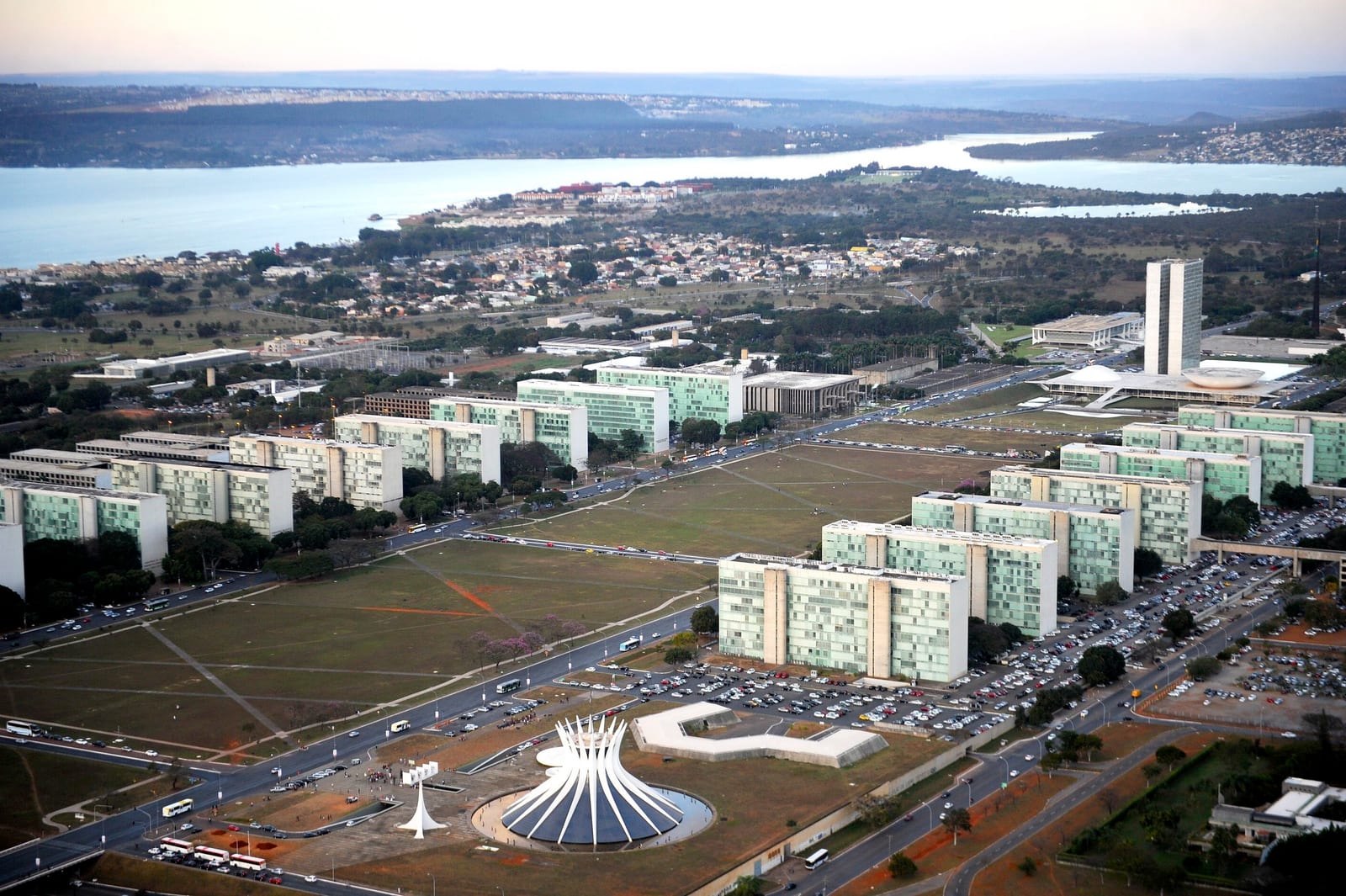 Governo Federal Altera Data do Ponto Facultativo do Dia do Servidor Público