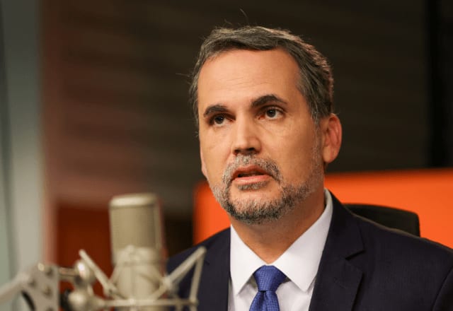 Ministro diz que sobra no Orçamento viabilizou reajuste de 15% no Bolsa Família