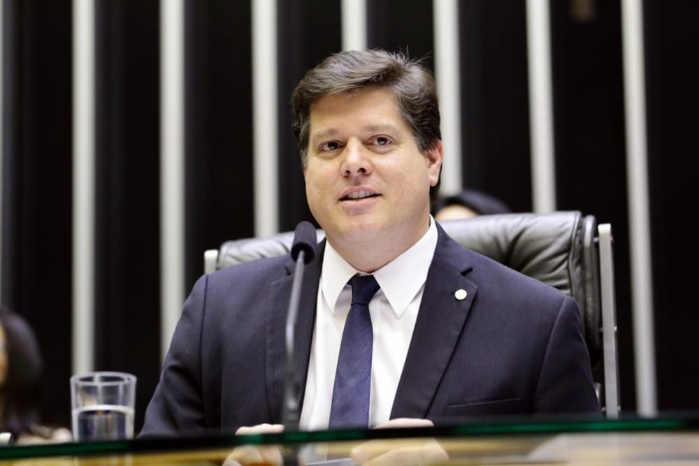 Após almoço com Nunes, Baleia Rossi avalia anúncio de apoio a Flávio no Rio