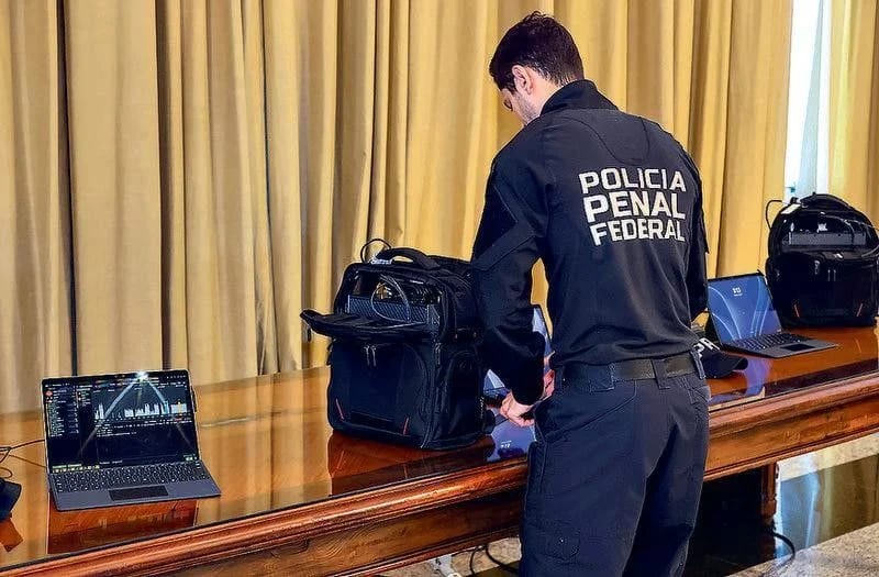 Governo permite bloquear celulares em presídios com novo decreto