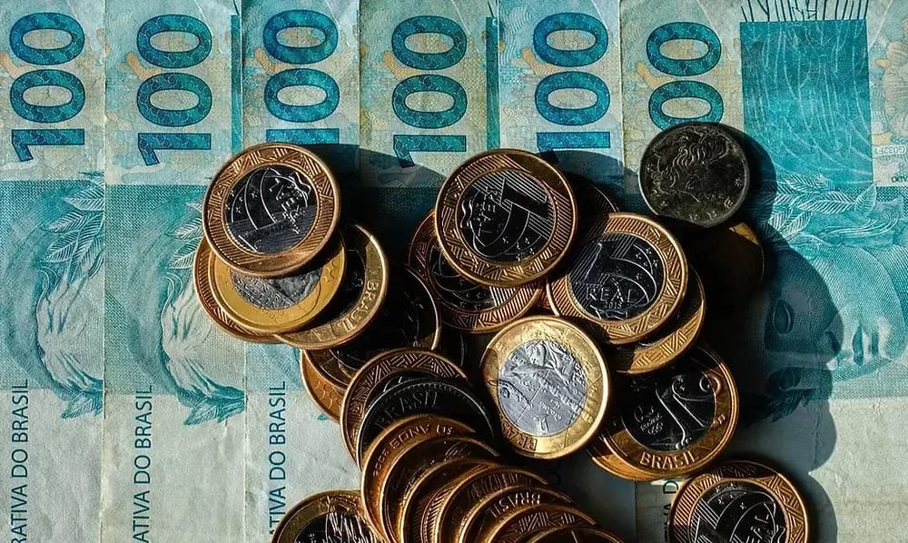 Governo propõe perdão de dívidas de MEIs e apoio de até R$ 5 mil para investir no negócio