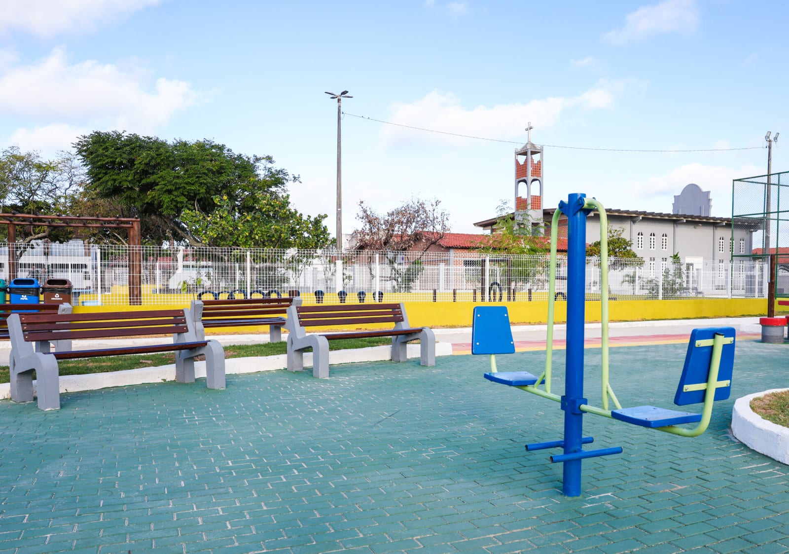 Praça das Mães, em Aracaju, é entregue revitalizada com R$ 1,5 milhão