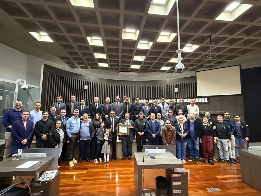 Câmara de Araranguá homenageia Delegado Lucas Fernandes da Rosa com Moção de Reconhecimento