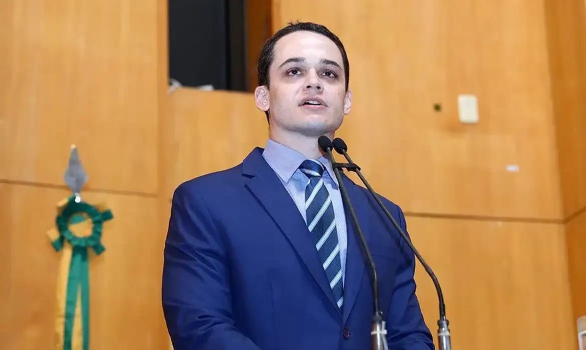 Lorenzo Pazolini vence segundo turno e é eleito governador do Espírito Santo