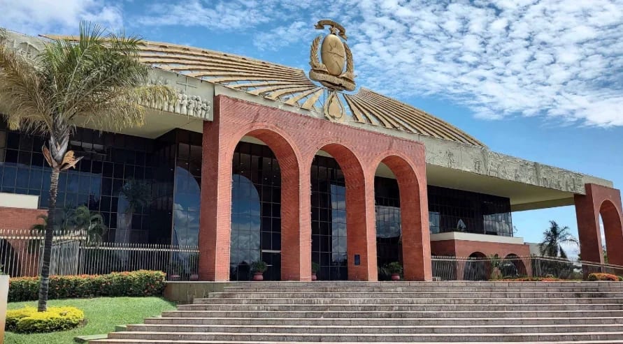 Governo do Tocantins suspende gastos não essenciais até dezembro
