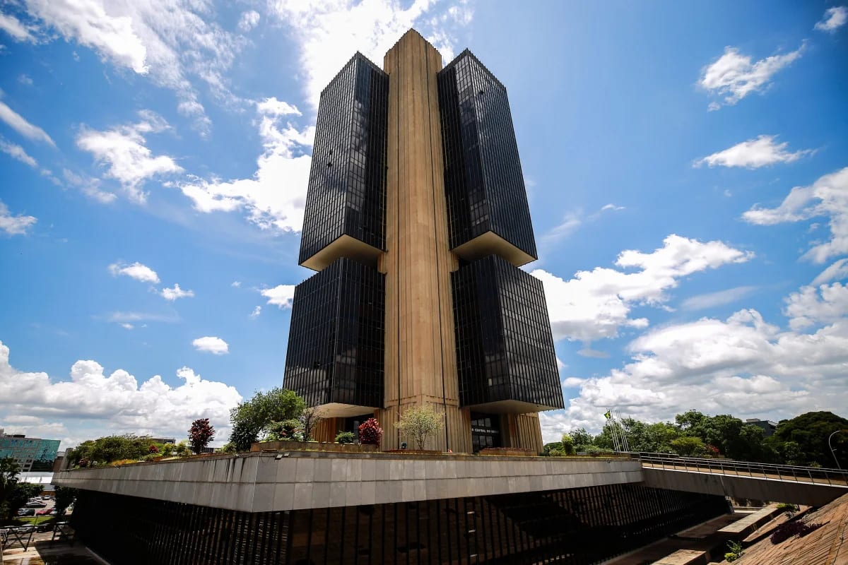 Focus: mercado reduz projeção da inflação para 5,01% e do PIB para 1,92%