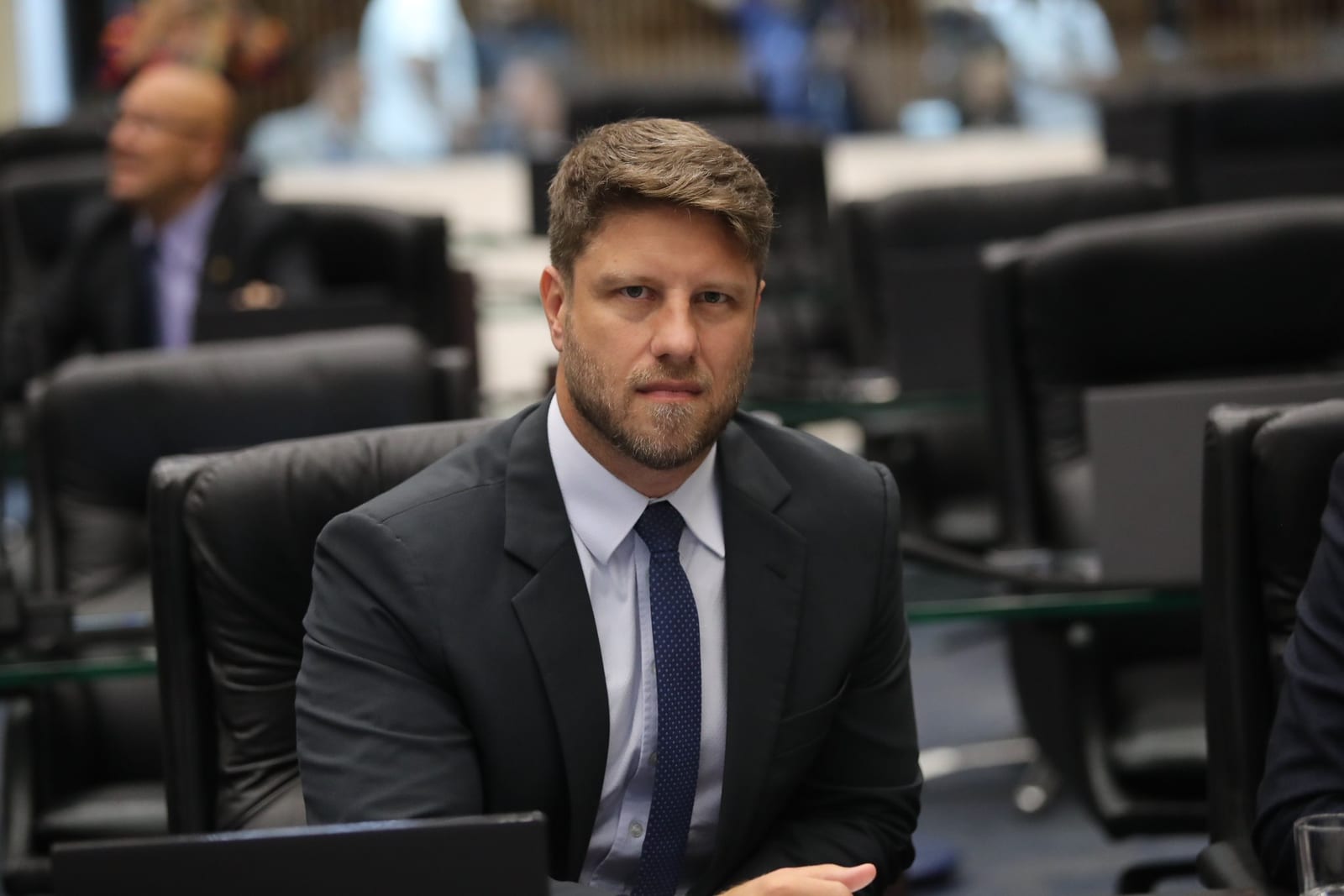 Requião Filho propõe porta única para abrir e expandir empresas no Paraná