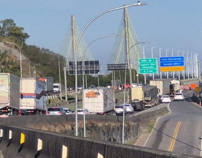 Começa concretagem das estacas da Ponte do Campestre, em Tubarão