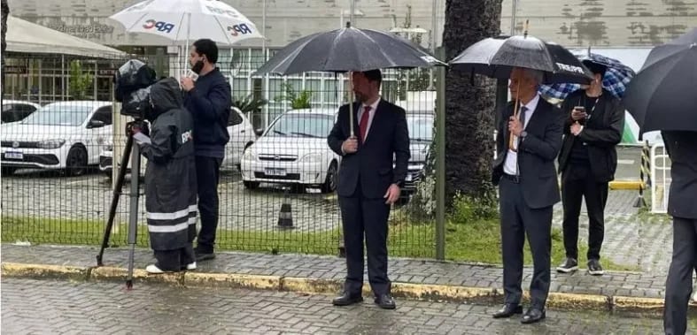 Eleições Paraná: urnas encaminhadas e celulares proibidos na votação