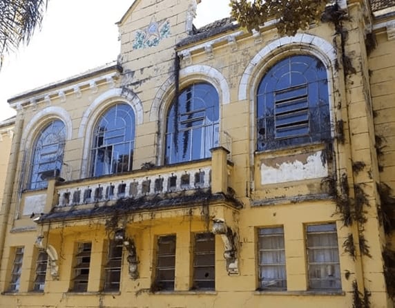 Vereador explica por que prefeitura não pode recuperar prédios estaduais e federais em Avaré