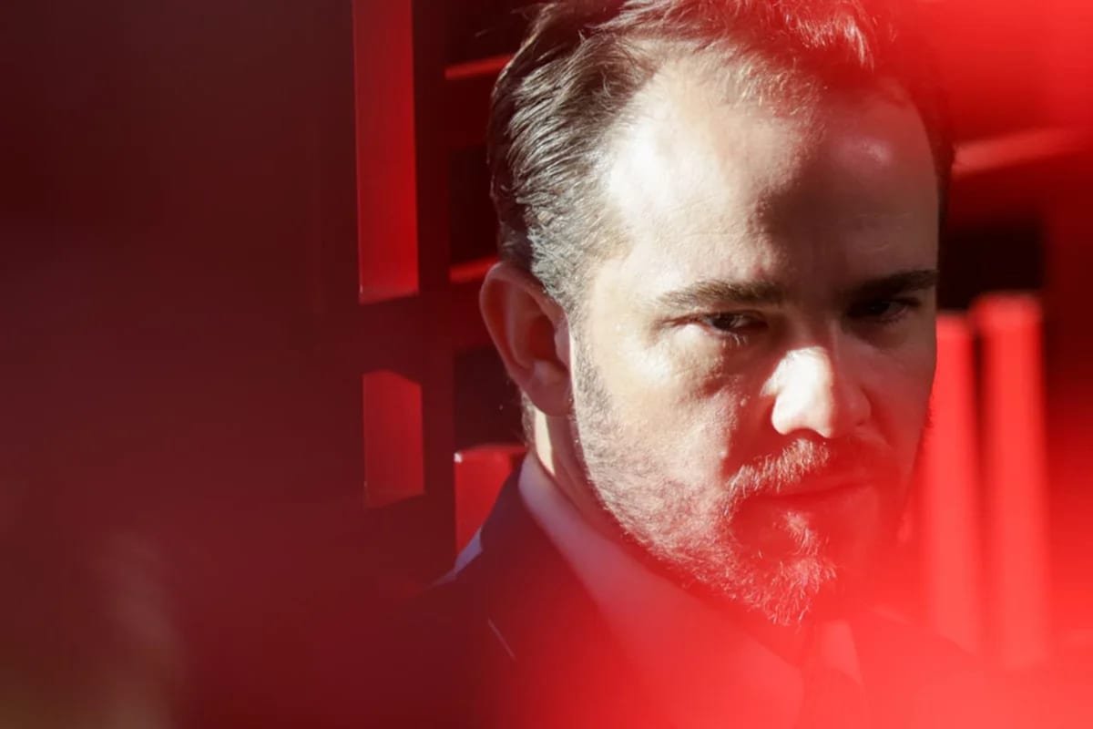 Durigan: guerra EUA-Irã, apoiada pelo bolsonarismo, pressiona a inflação brasileira