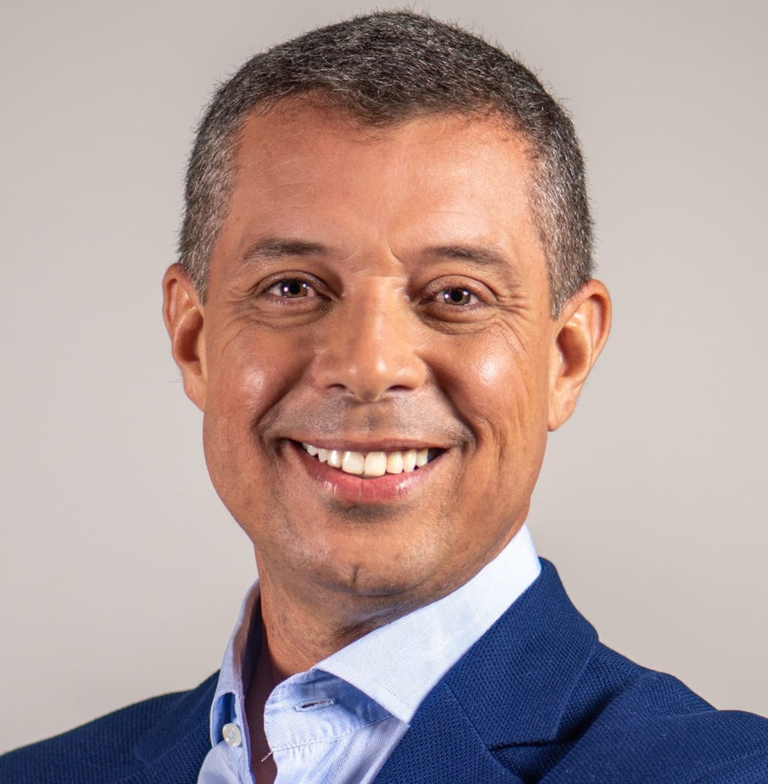 66% aprovam governo de Fábio Mitidieri em Sergipe; 23% desaprovam