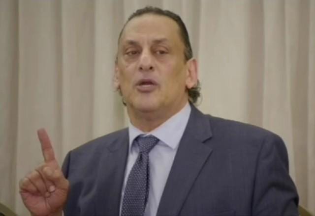 Wassef diz que se reuniu com Flávio, mas que fuga surpreende