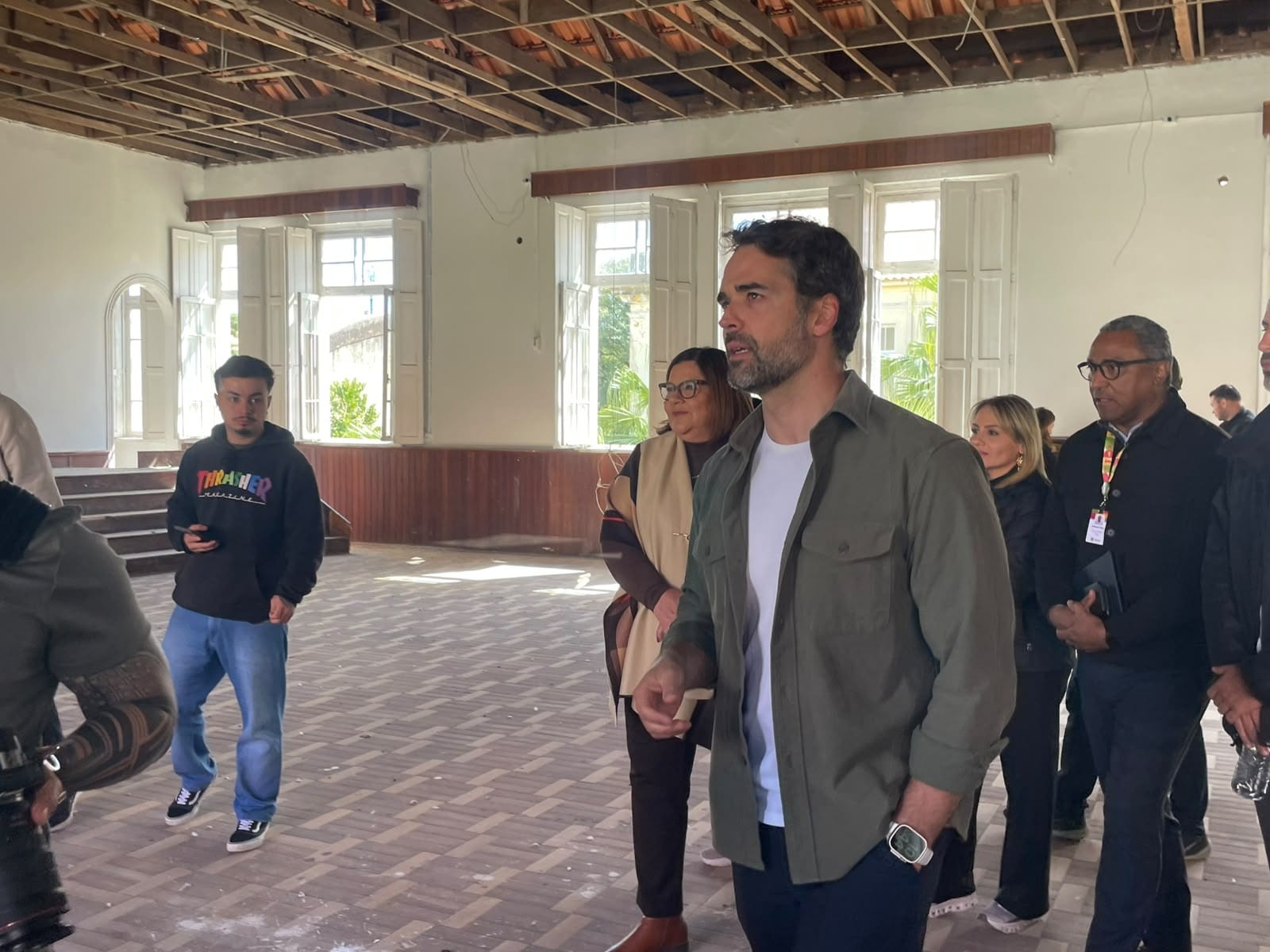 Eduardo Leite vistoria obra 45% concluída no Instituto Oswaldo Aranha, em Alegrete