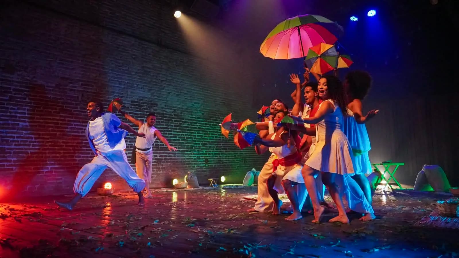 Grupo de Olinda leva frevo, coco e maracatu para Moçambique