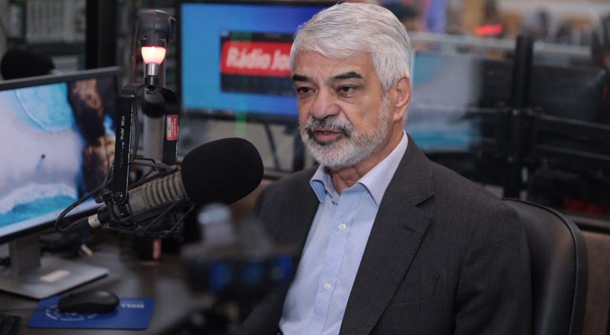 Humberto Costa diz que seguirá Lula em Pernambuco, mas votará pelo estado contra fim da taxa