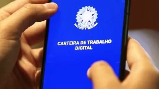 #NÃOÉBEMASSIM: Bolsa Família teve reajuste maior que do salário mínimo em 2026, mas não supera aumento dos últimos três