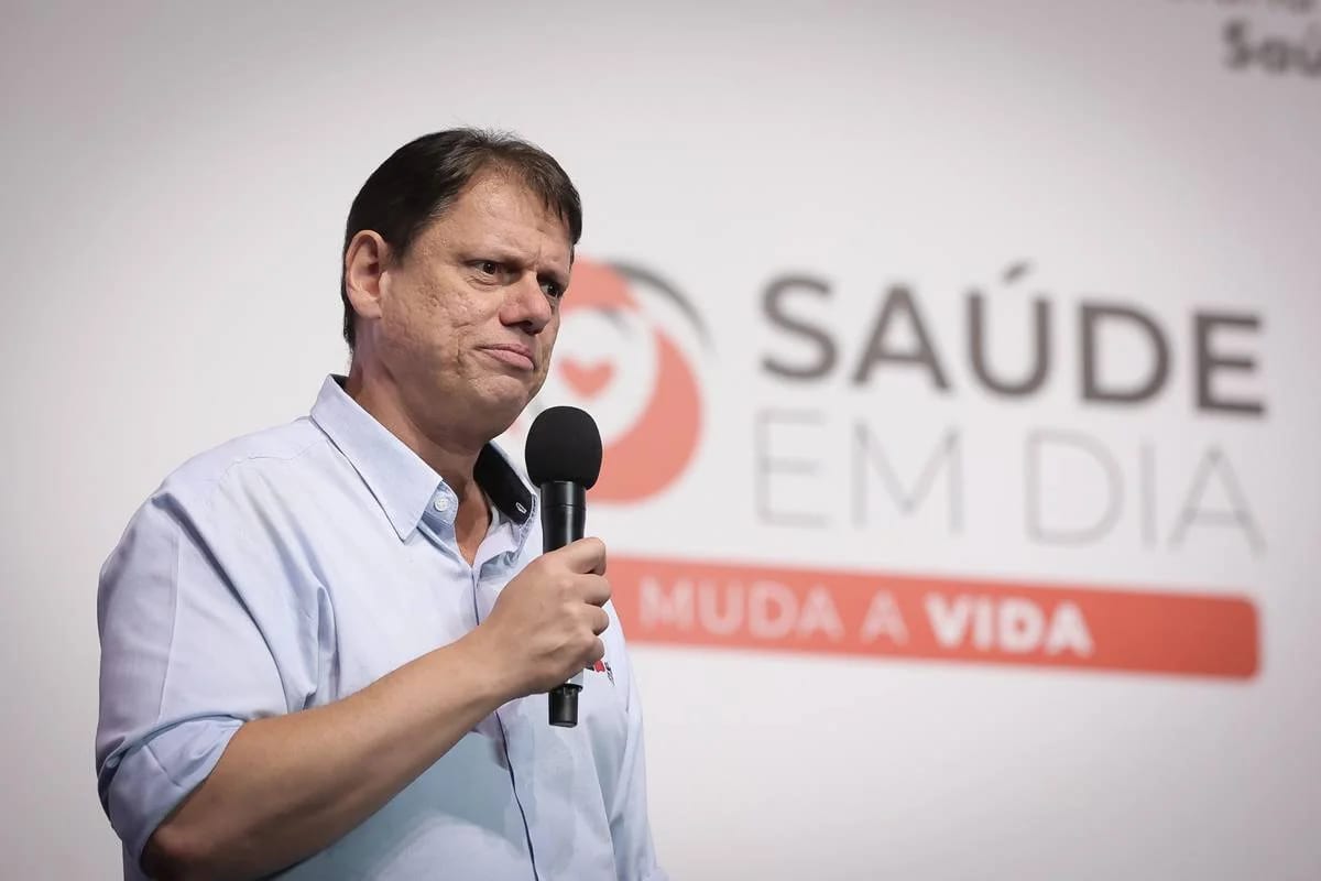 Tarcísio inicia trocas no governo e MDB de Nunes deve ganhar espaço