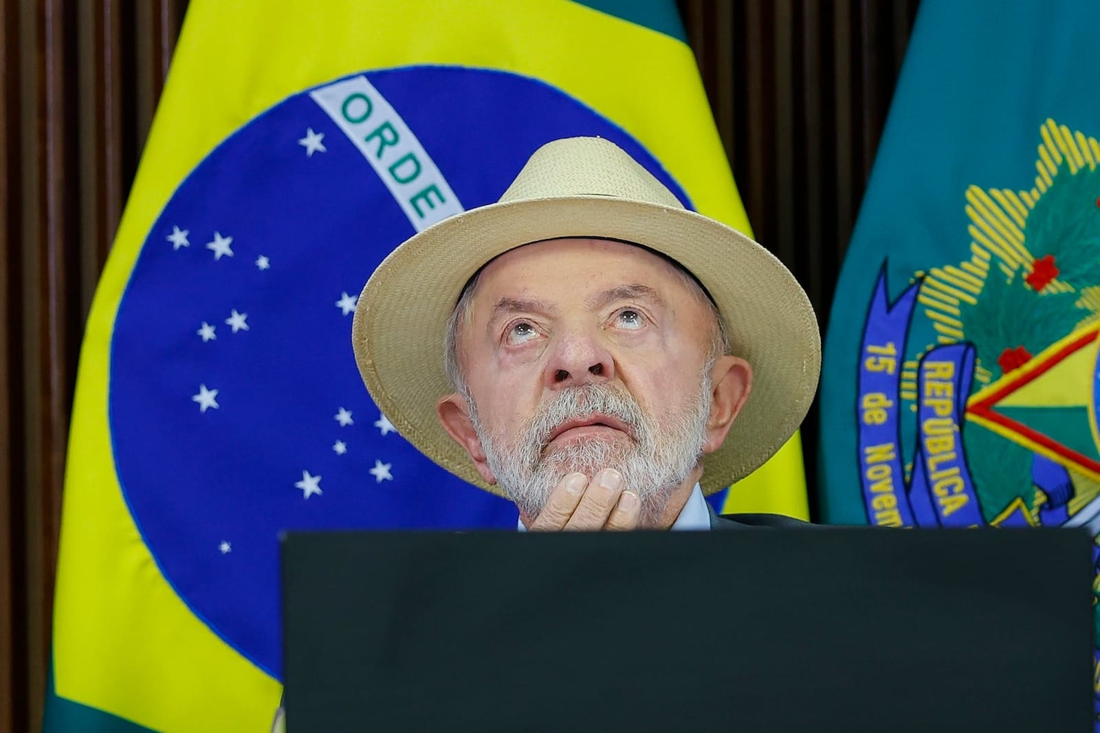 Lula promete concluir transposição do São Francisco “este ano”