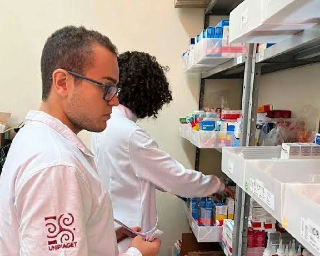 Farmácia Solidária em Suzano: Câmara avalia expansão e melhorias no programa