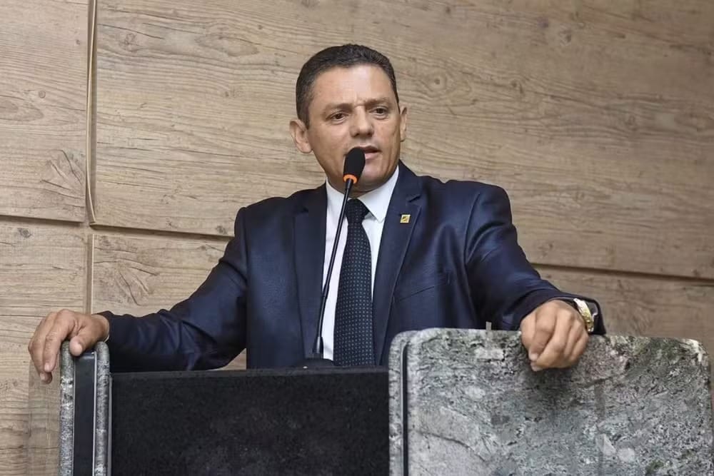 Galego de Lajes é eleito presidente da Câmara de Caruaru para o biênio 2027-2028