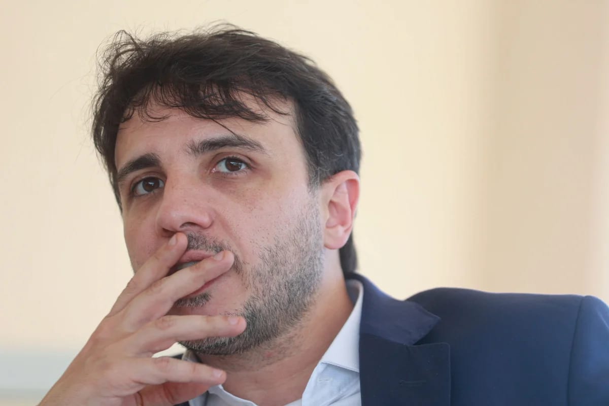 Renan Santos critica decisão do STF sobre Moraes: "Que pizza horrorosa"