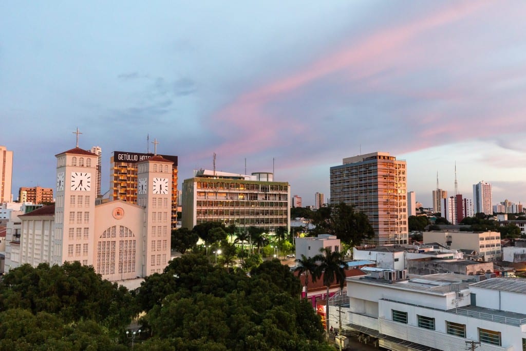 Prefeitura de Cuiabá antecipa pagamento de aposentados e injeta R$ 31 milhões na economia