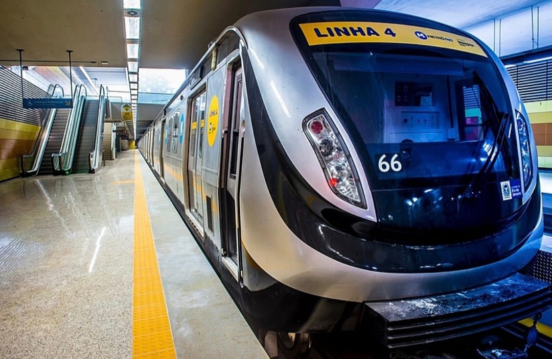 Rio de Janeiro estende gratuidade nas barcas, trens e metrô até as 22h após prorrogação da votação