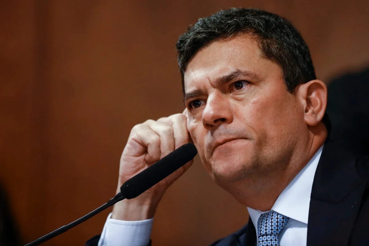 Moro lidera disputa ao governo do Paraná com 37%