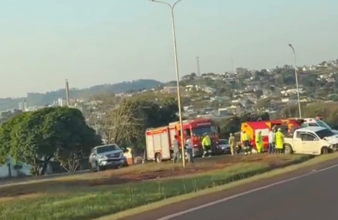 Colisão entre dois carros deixa ferido em São Miguel do Iguaçu