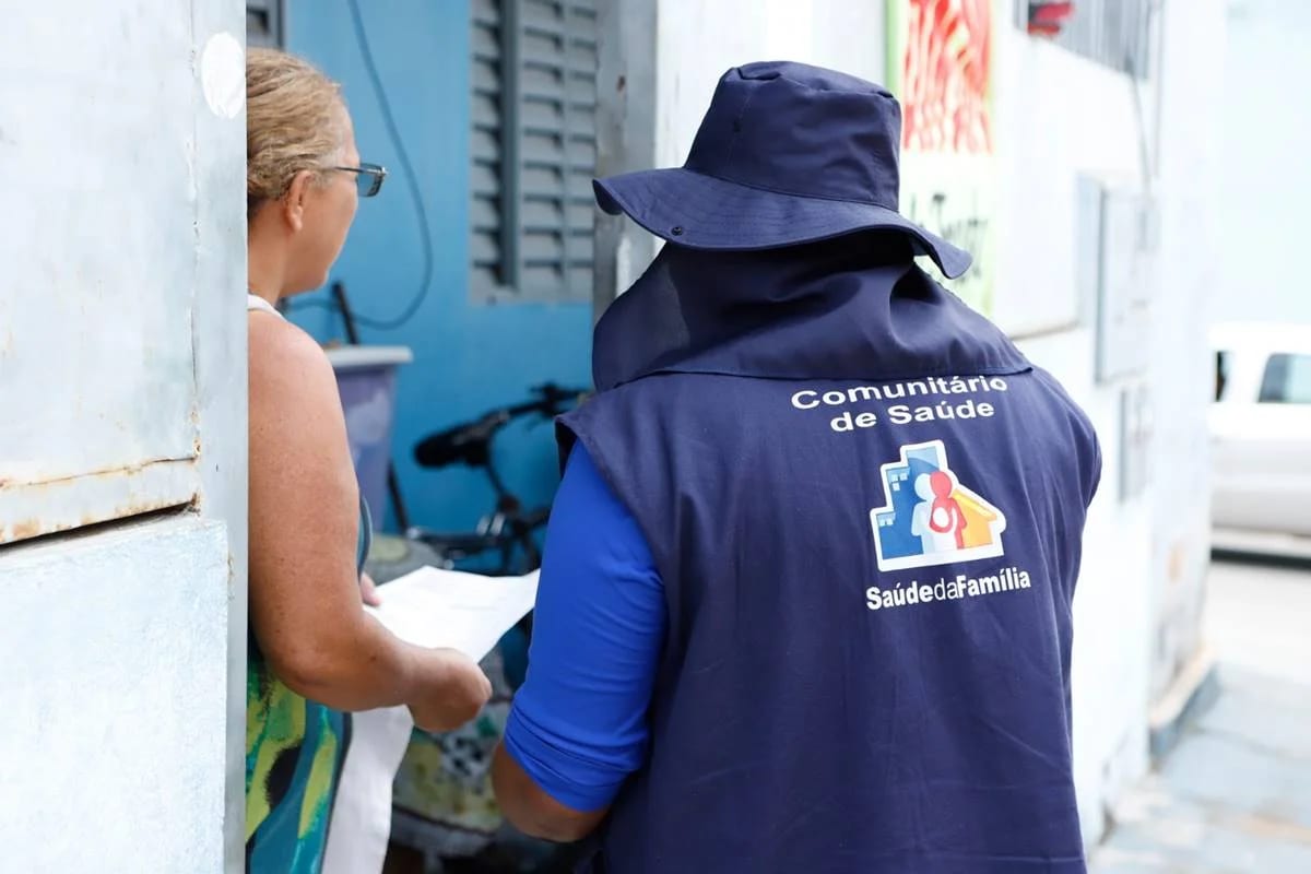 Congresso promulga PEC que dá aposentadoria especial a agentes de saúde