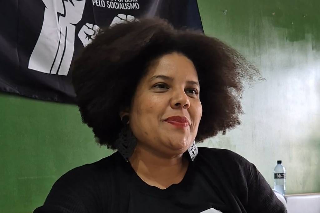 Única mulher negra candidata a presidente promete dobrar salário mínimo