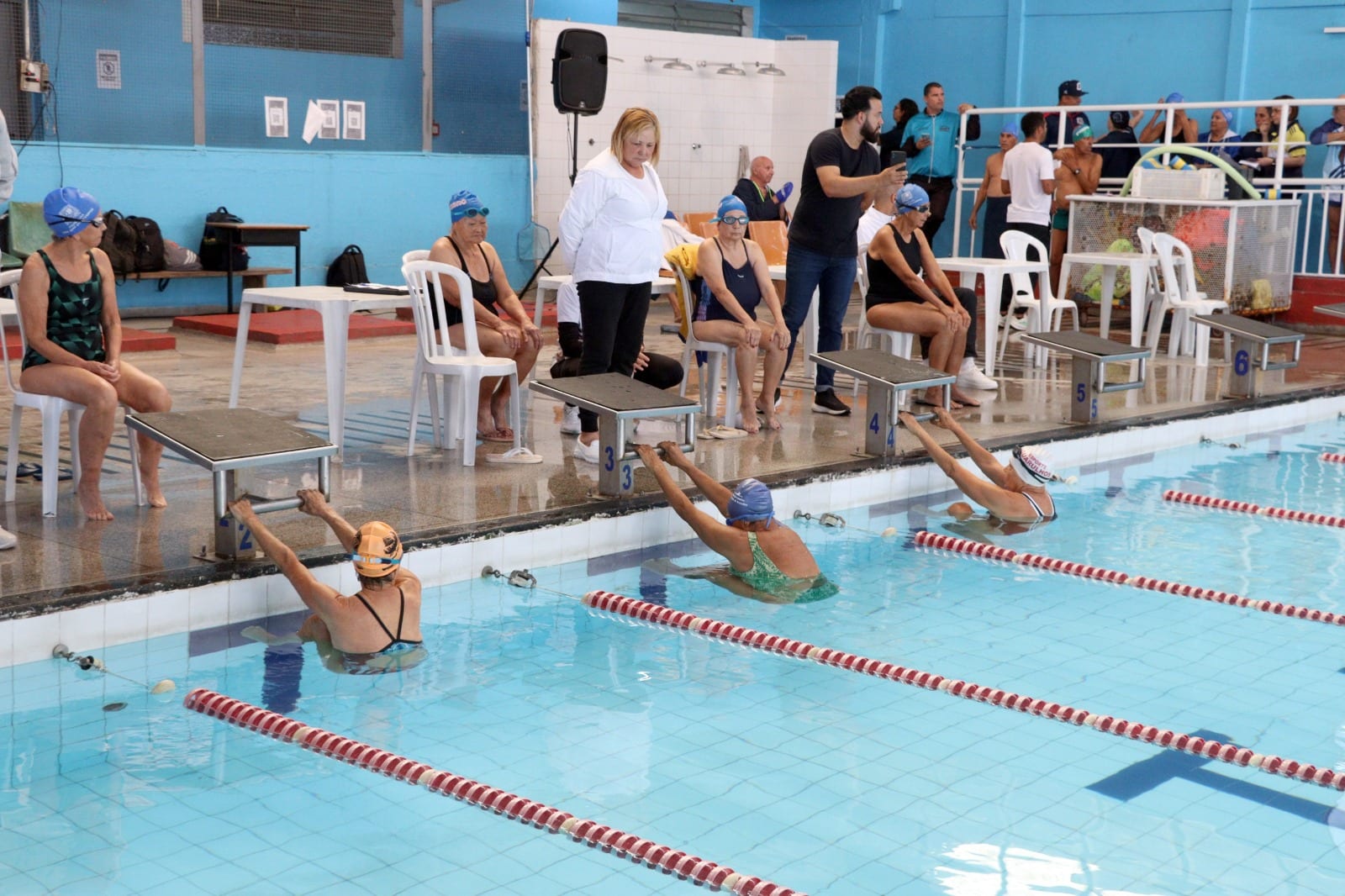 Suzano participa dos Jogos da Melhor Idade com 84 atletas em Taubaté