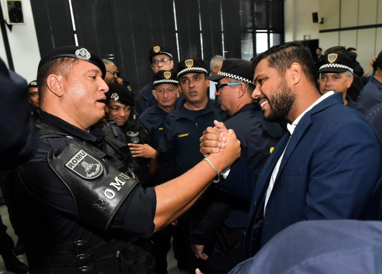 Policarpo propõe consórcios para levar Guardas Municipais ao interior de Goiás