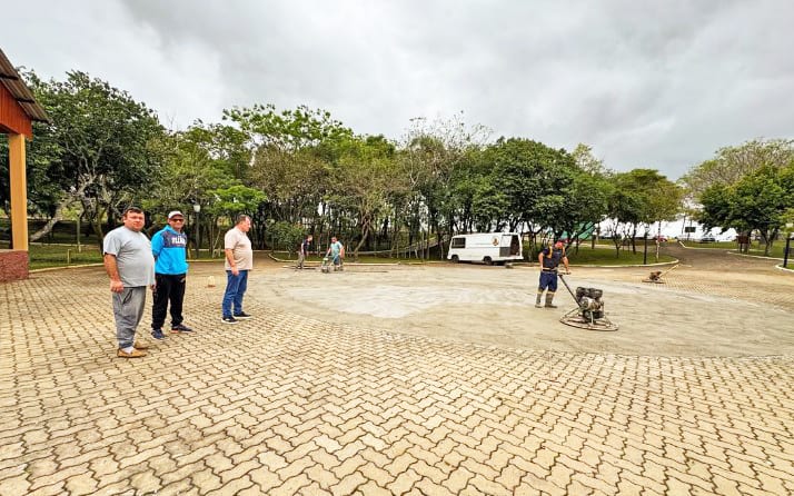 Shows e sorteio marcam aniversário de Fazenda Vilanova