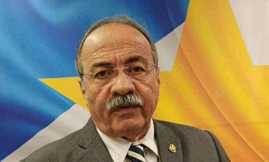 Justiça Federal manda devolver dinheiro apreendido com senador