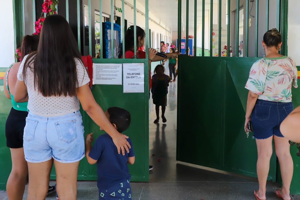Pontualidade em Várzea Grande reforça aprendizado, segurança e bem-estar