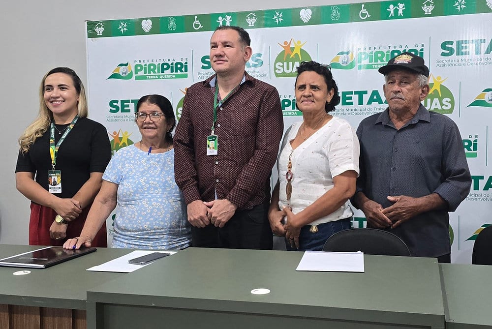 Conselho Municipal dos Direitos da Pessoa Idosa de Piripiri empossa nova diretoria e entrega portarias aos conselheiros