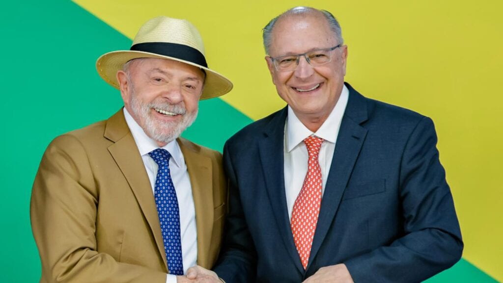 Lula reúne vice, 12 ministros e especialistas em tecnologia nesta terça (11)