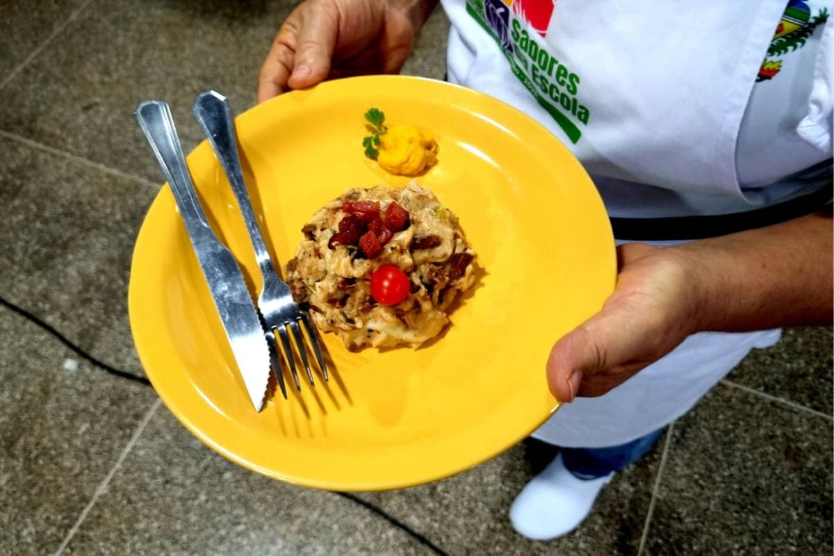 Merendeiras disputam prêmio de até R$ 40 mil em etapa final de concurso de receitas em Goiás