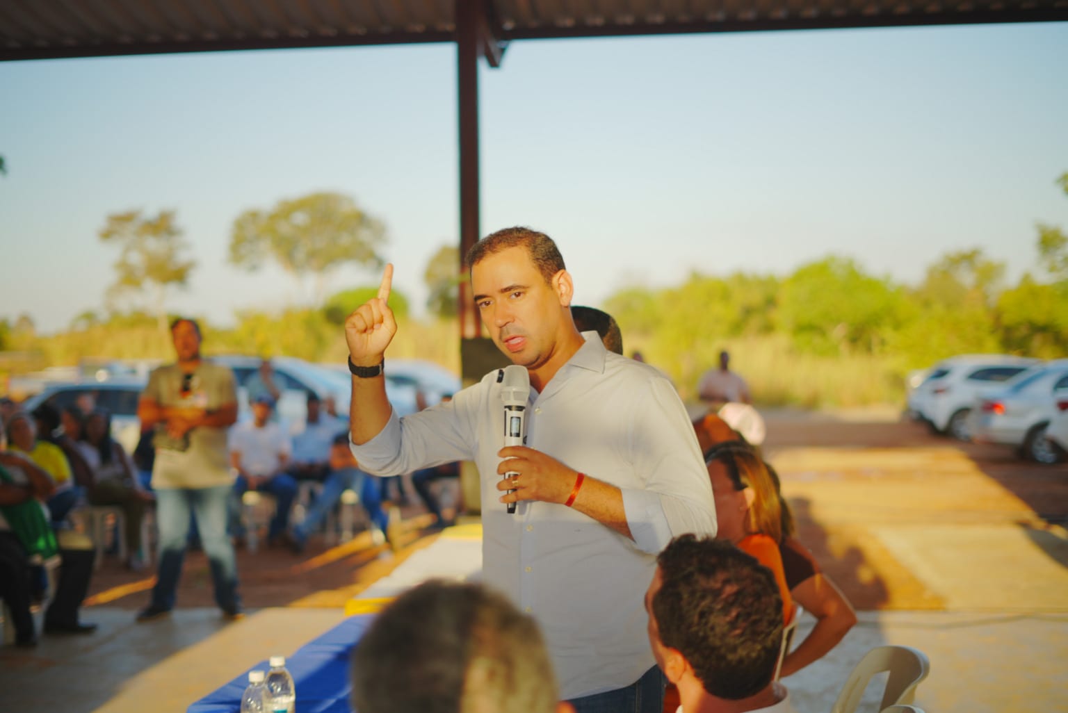 Vicentinho registra plano de governo com 260+ propostas