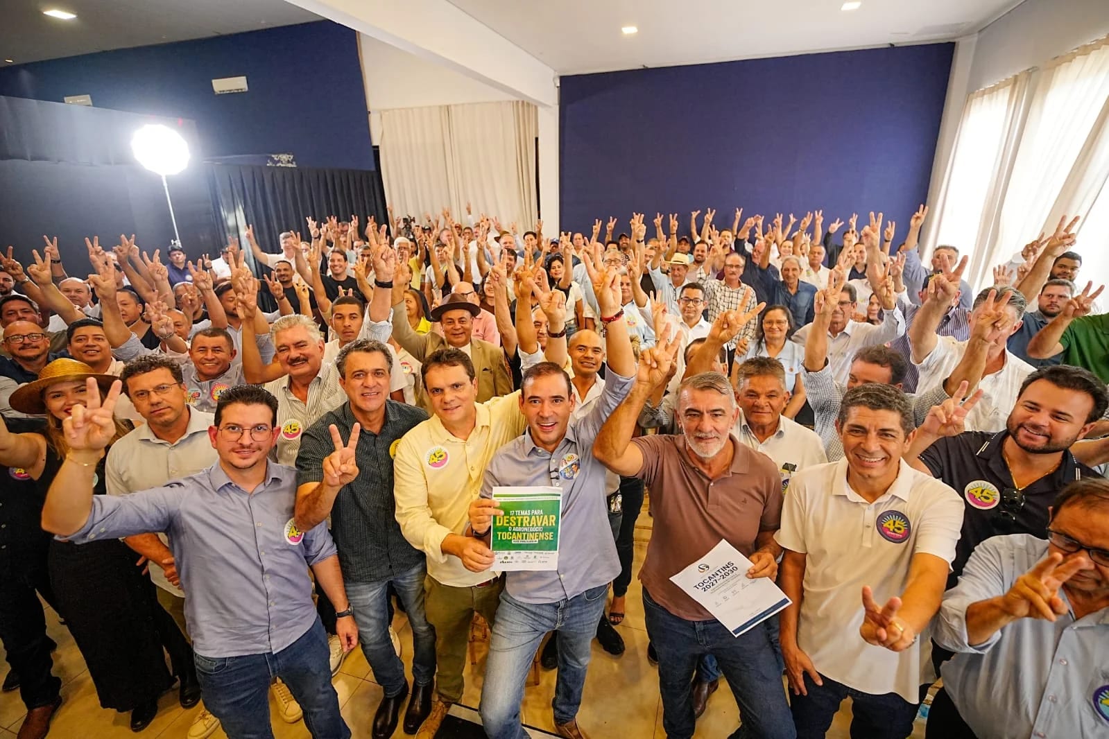 Vicentinho Júnior recebe apoio de representantes do agro e da mineração e apresenta propostas para o Tocantins