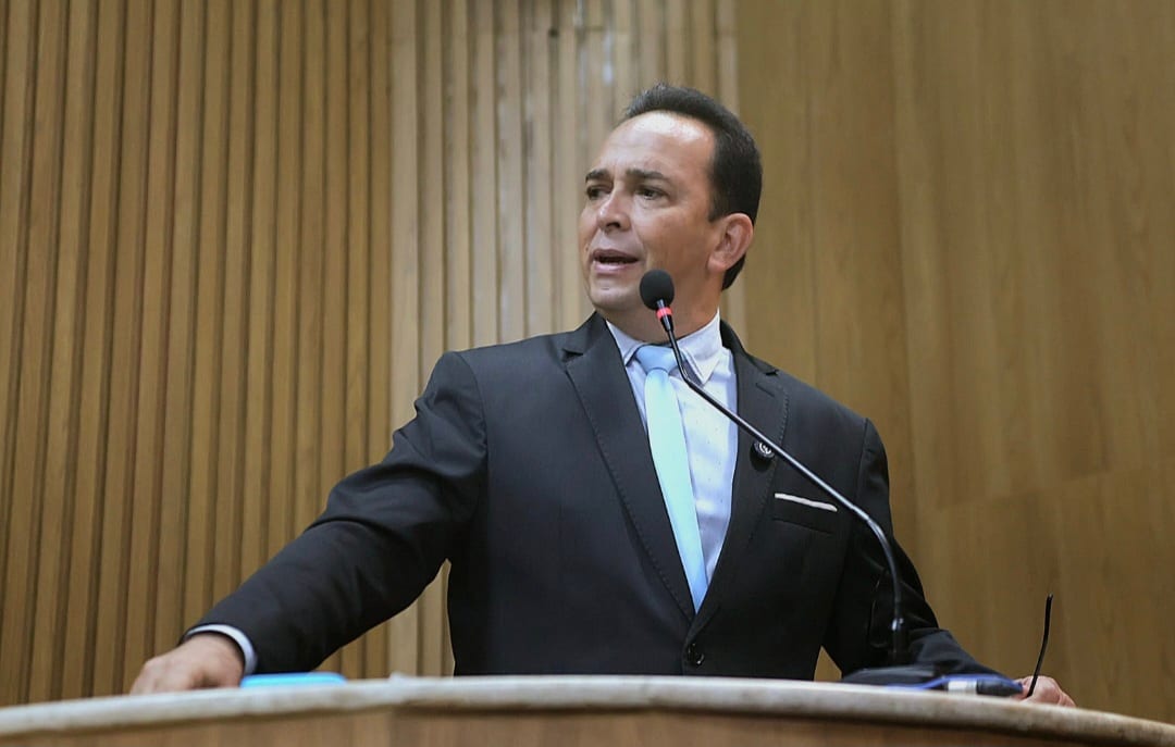 Vereador Fábio Meireles relata constrangimento em fiscalização no Nestor Piva