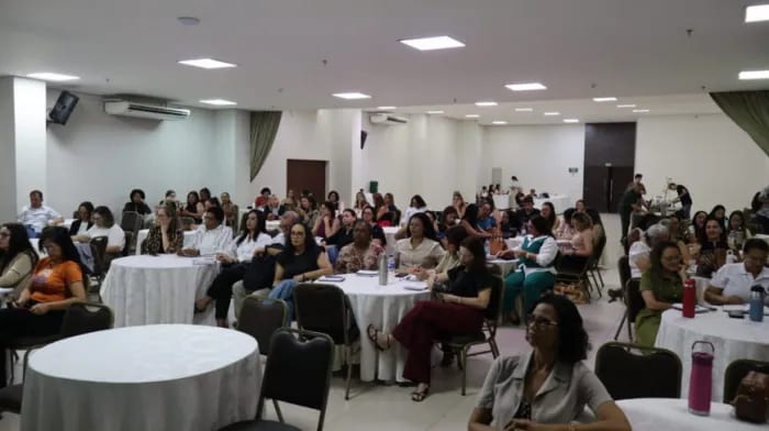 Formação promove diálogo e fortalece ações de alfabetização nas redes públicas de Rondônia