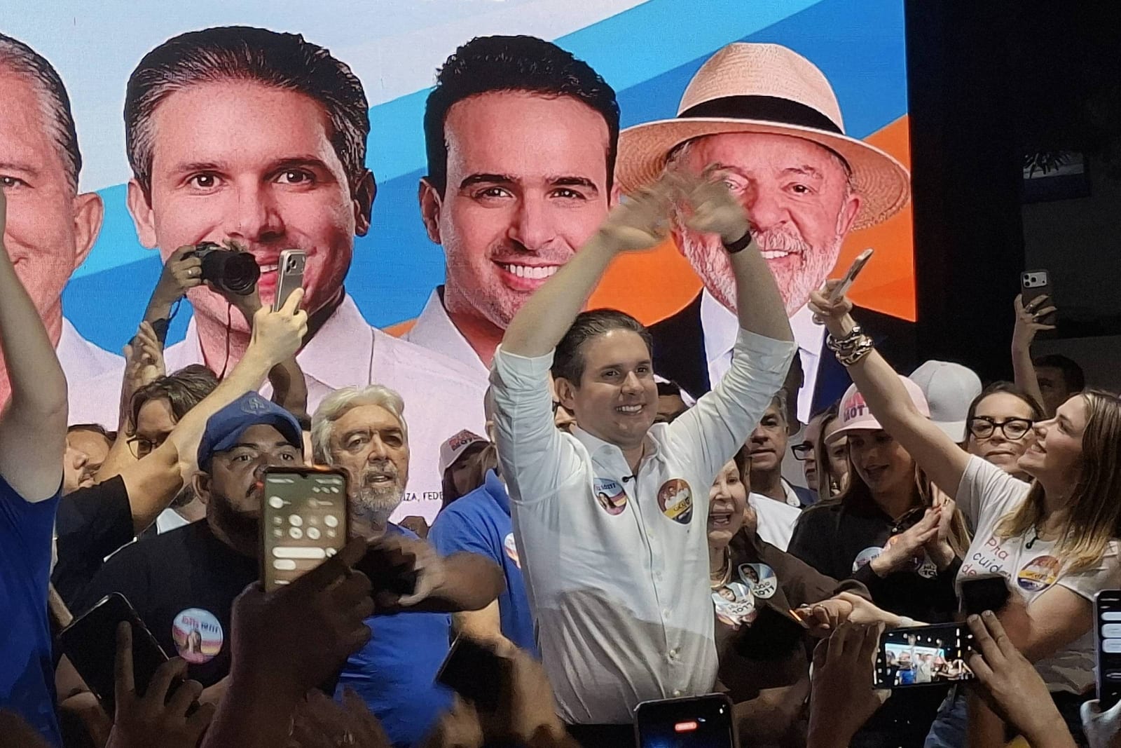 Hugo Motta: neutralidade do centrão abre caminho para compor o próximo governo